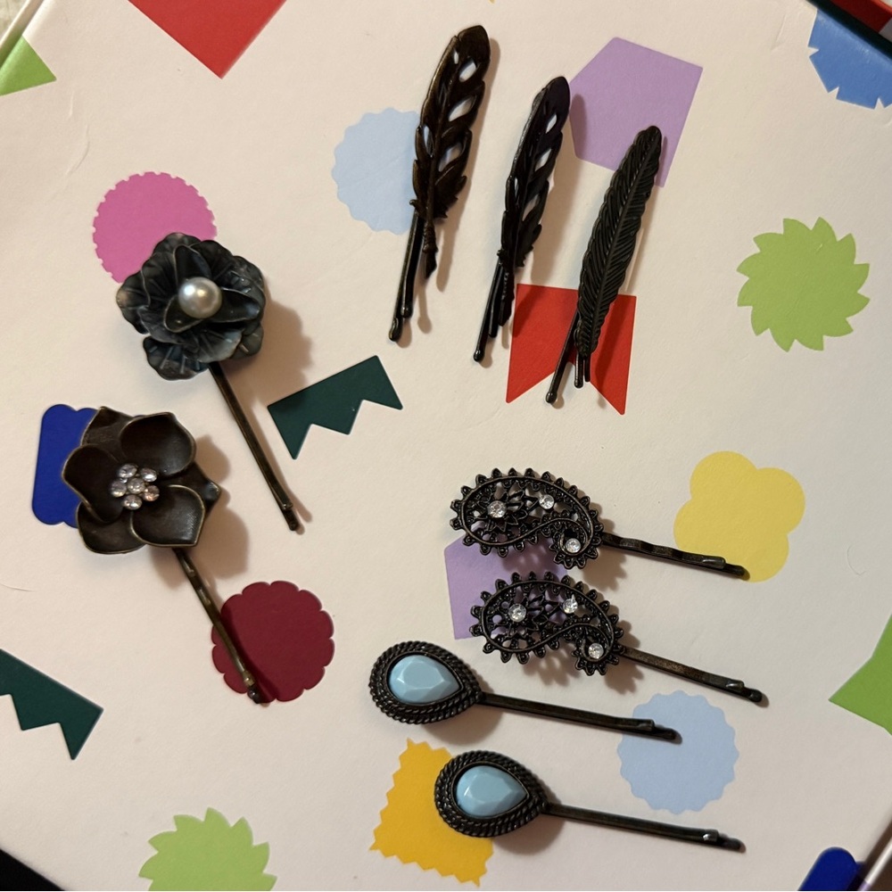 Dark Floral & Feather Hair Pin Bundle | Vintage Style Costume Accessories (9)